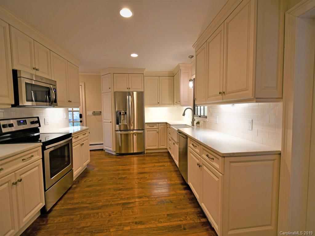 114 Wildflower Road Spruce Pine, NC 28777 - Photo 14 of 40 Gallery Image 14