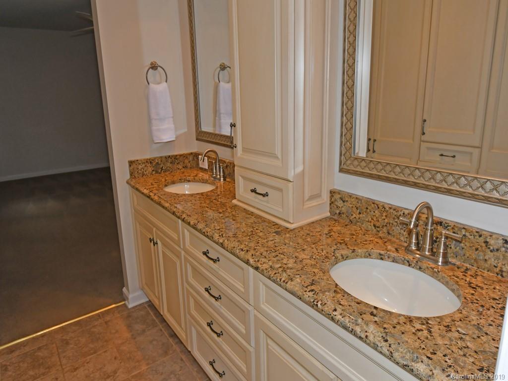 114 Wildflower Road Spruce Pine, NC 28777 - Photo 23 of 40 Gallery Image 23