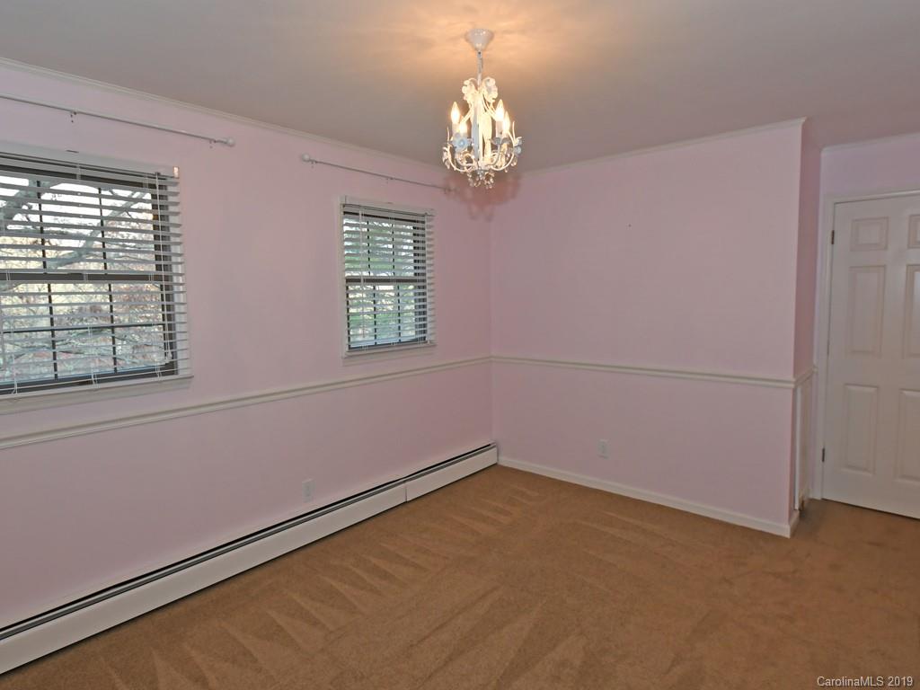 114 Wildflower Road Spruce Pine, NC 28777 - Photo 30 of 40 Gallery Image 30
