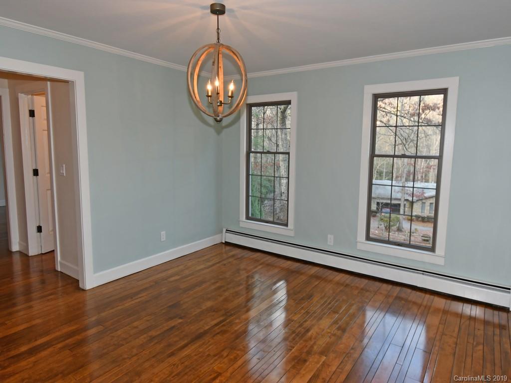 114 Wildflower Road Spruce Pine, NC 28777 - Photo 10 of 40 Gallery Image 10