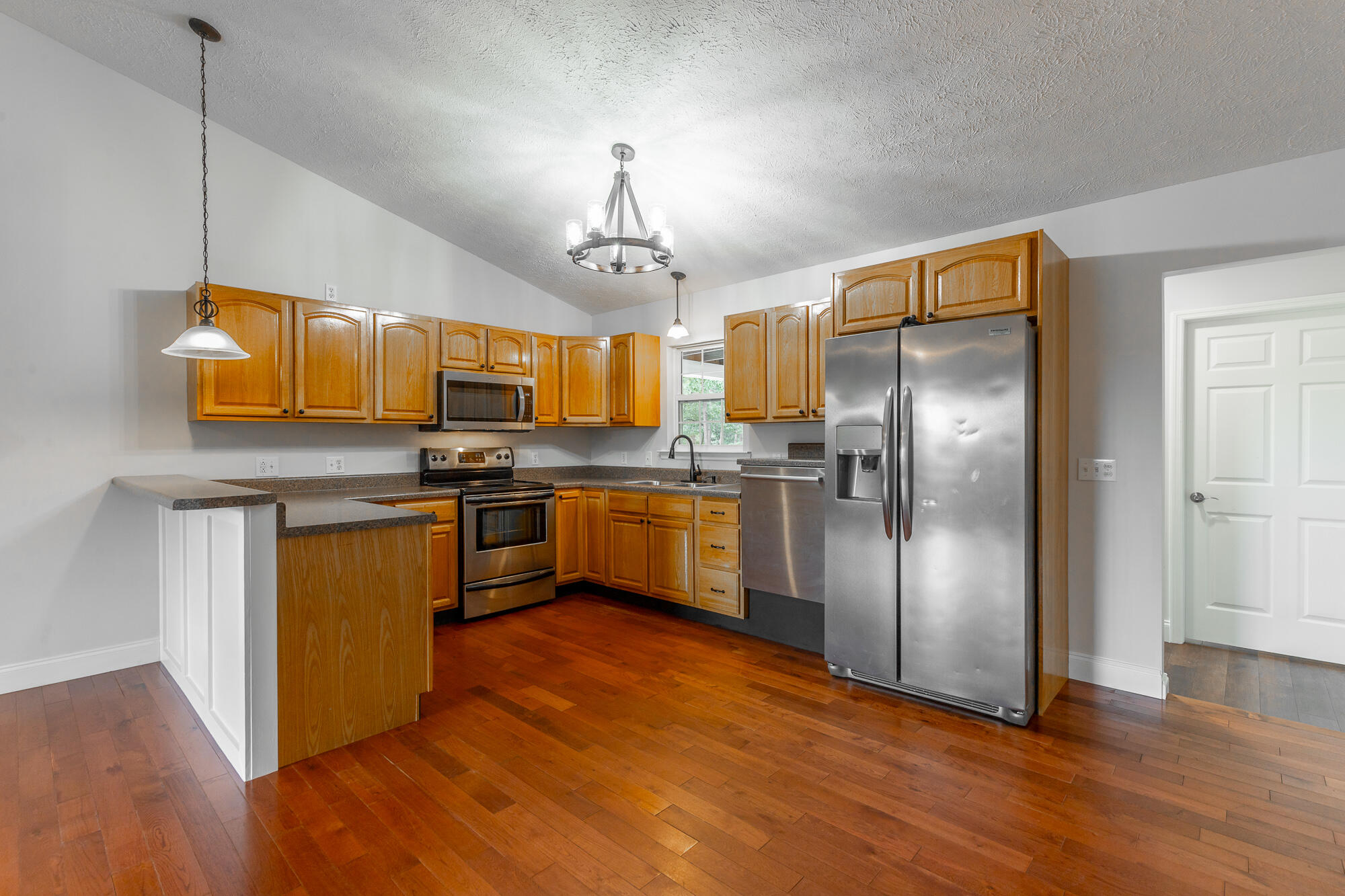 4910 Highway 95 Rock Spring, GA 30739 - Photo 8 of 40 4912 GA-95 HD-6