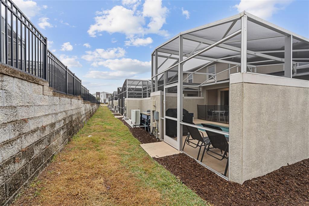 976 Leader Street Davenport, FL 33896 - Photo 39 of 48