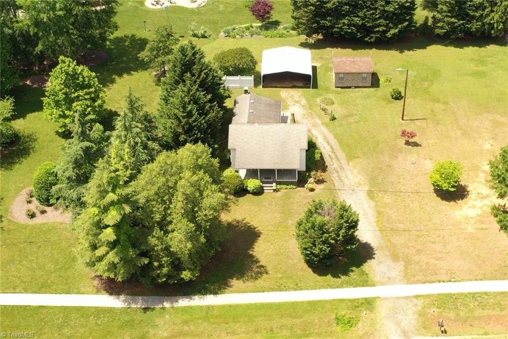 1905 Oak Ridge Road Oak Ridge, NC 27310 - Photo 6 of 24