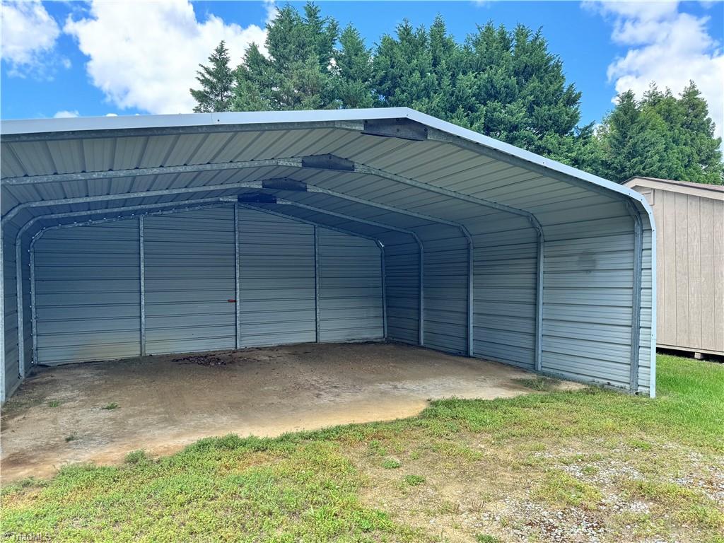 1905 Oak Ridge Road Oak Ridge, NC 27310 - Photo 8 of 24
