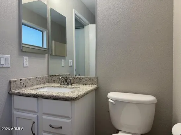 $2,550 | 7109 West Potter Drive, Glendale, AZ 85308