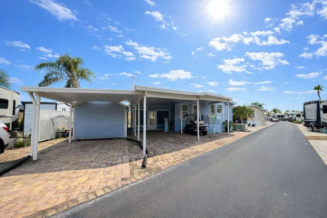 $245,800 | 7950 Highway 78, Unit 111, Okeechobee, FL 34974