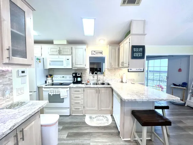 $245,800 | 7950 Highway 78, Unit 111, Okeechobee, FL 34974