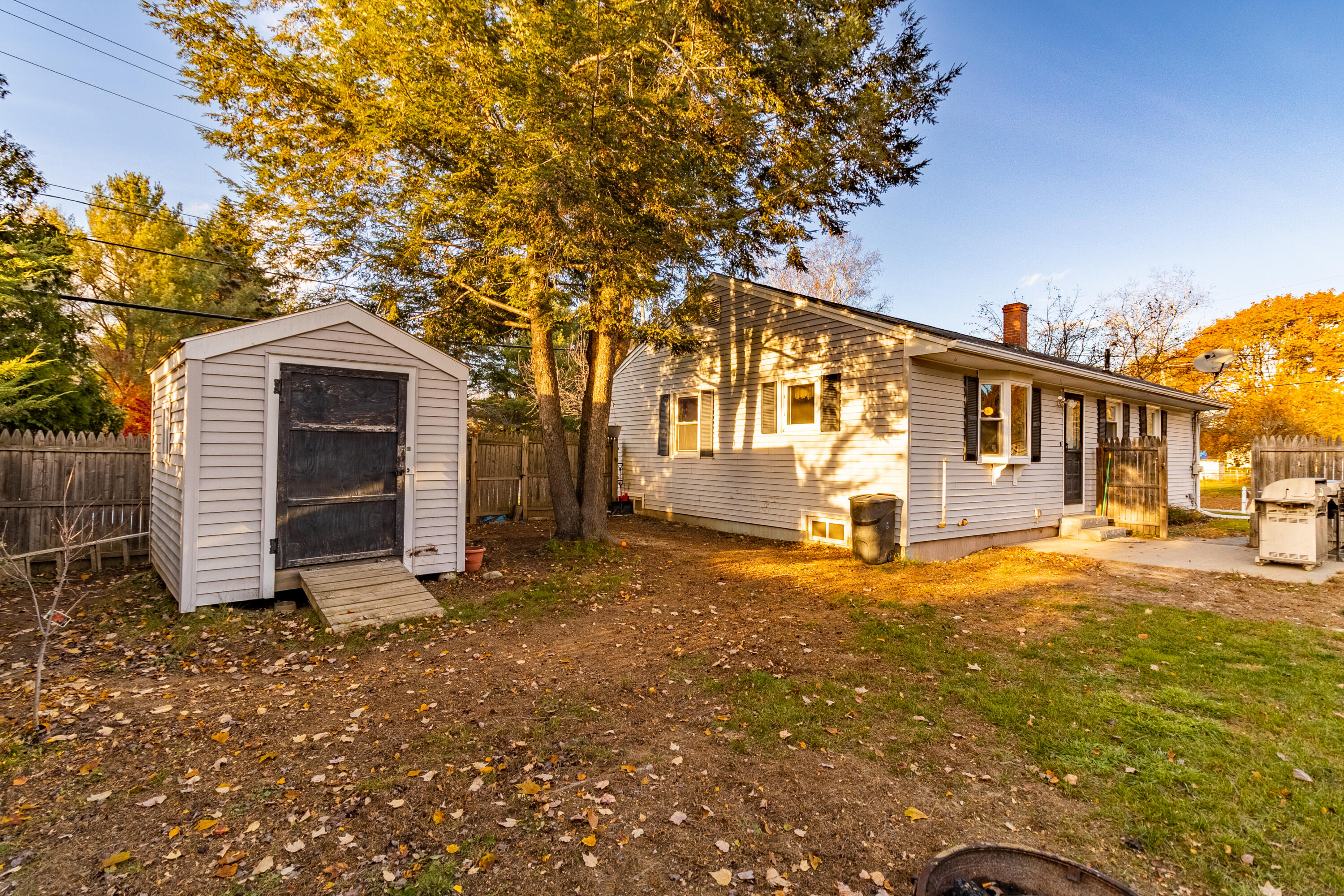 245 Pond Road Lewiston, ME 04240 - Photo 42 of 43 245 Pond rd Lewiston-14