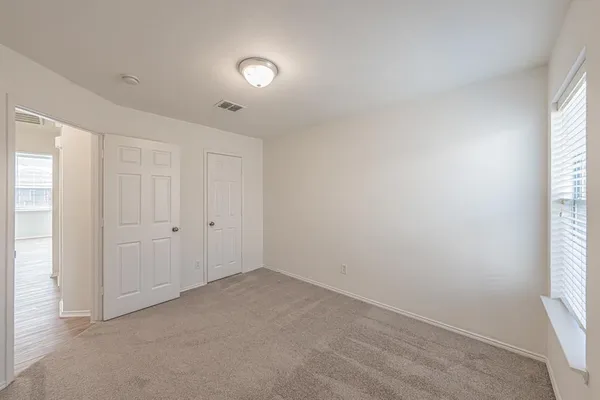 $1,995 | 3929 Winter Springs Drive, Fort Worth, TX 76123