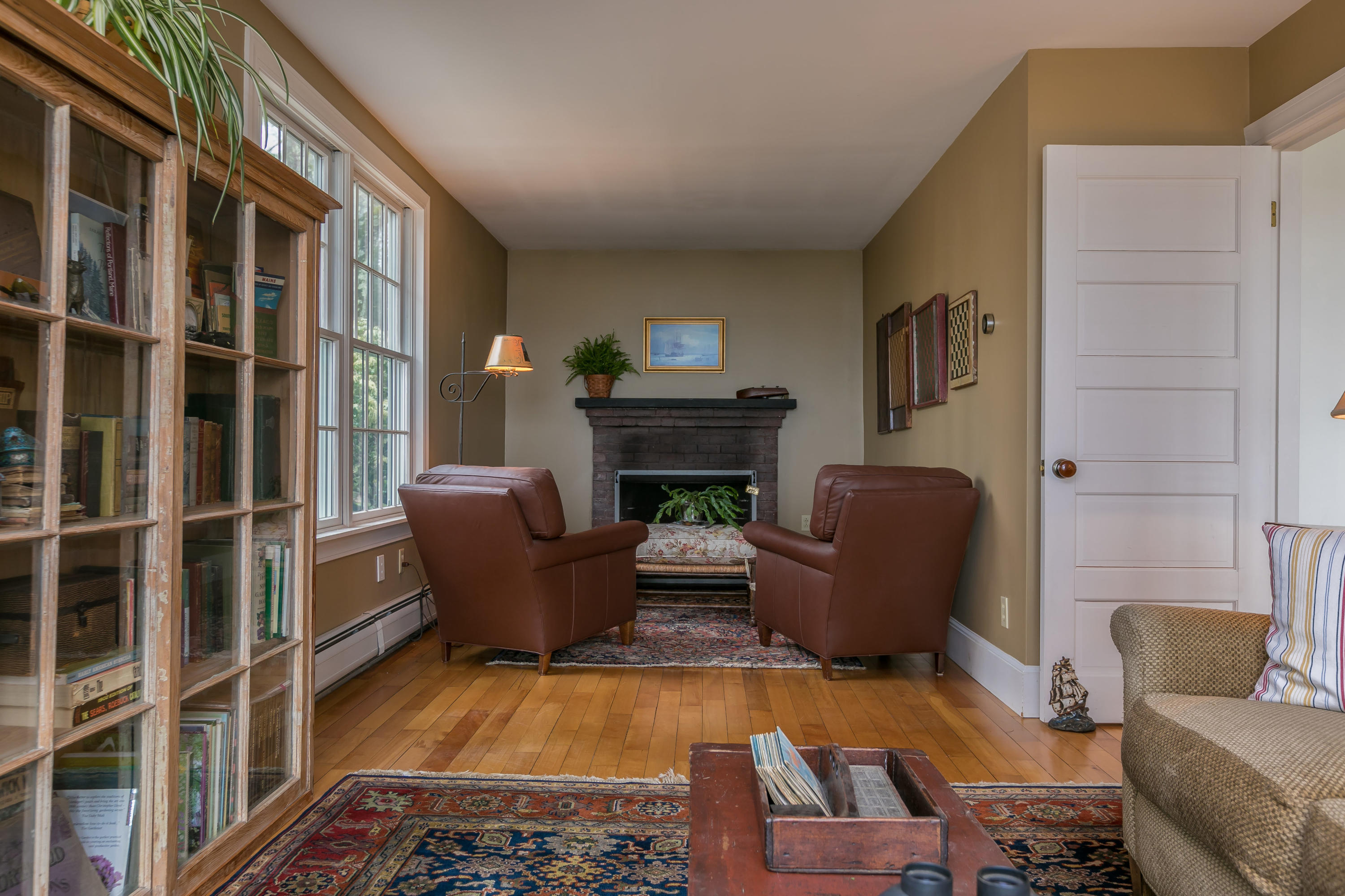 82 Ravine Drive Cumberland Foreside, ME 04110 - Photo 41 of 75 82 Ravine Dr Cumberland-print-043-48-Den