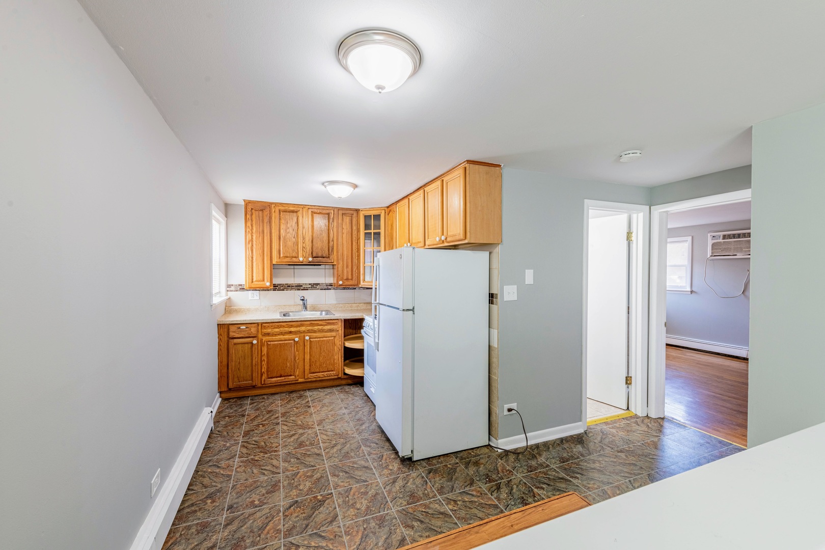 12926 Page Court Blue Island, IL 60406 - Photo 10 of 14