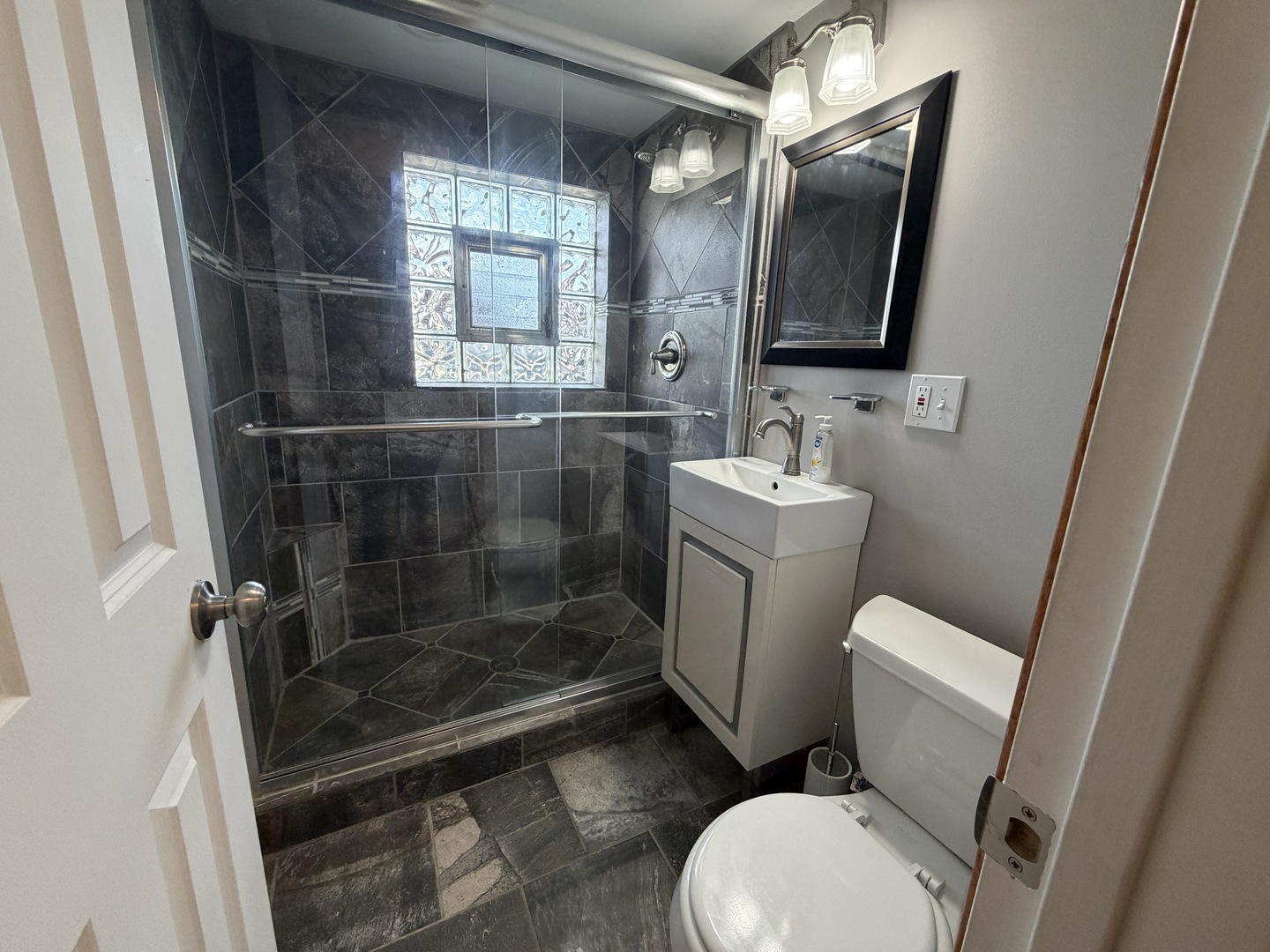 6534 107th Street Chicago Ridge, IL 60415 - Photo 24 of 42 Gallery Image 24