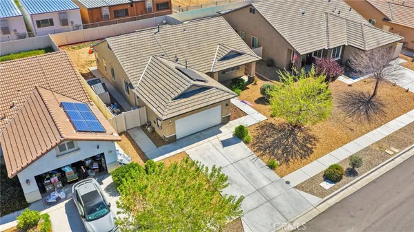 $459,900 | 8179 Taft Avenue, Oak Hills, CA 92344