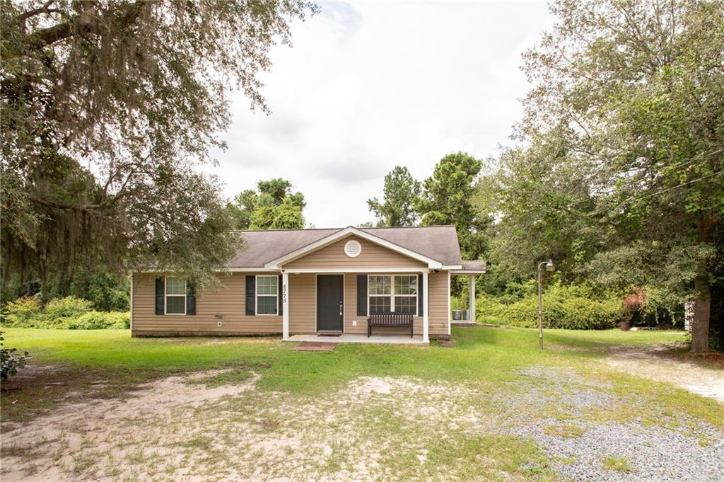 6775 Oak Ridge Circle Blackshear, GA 31516 - Photo 1 of 1 Gallery Image 1