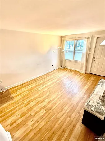 $2,500 | 130 Glenbrook Parkway, Unit 4D, Englewood, NJ 07631