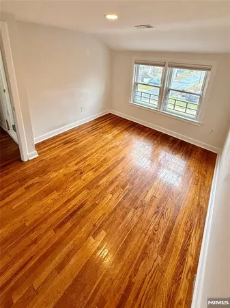 $2,500 | 130 Glenbrook Parkway, Unit 4D, Englewood, NJ 07631