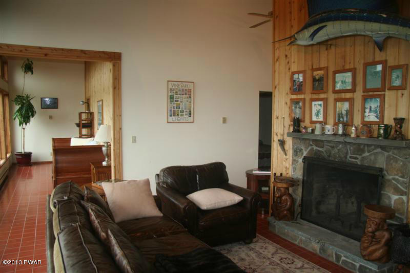 263 Lake Quinn Road Waymart, PA 18472 - Photo 12 of 50