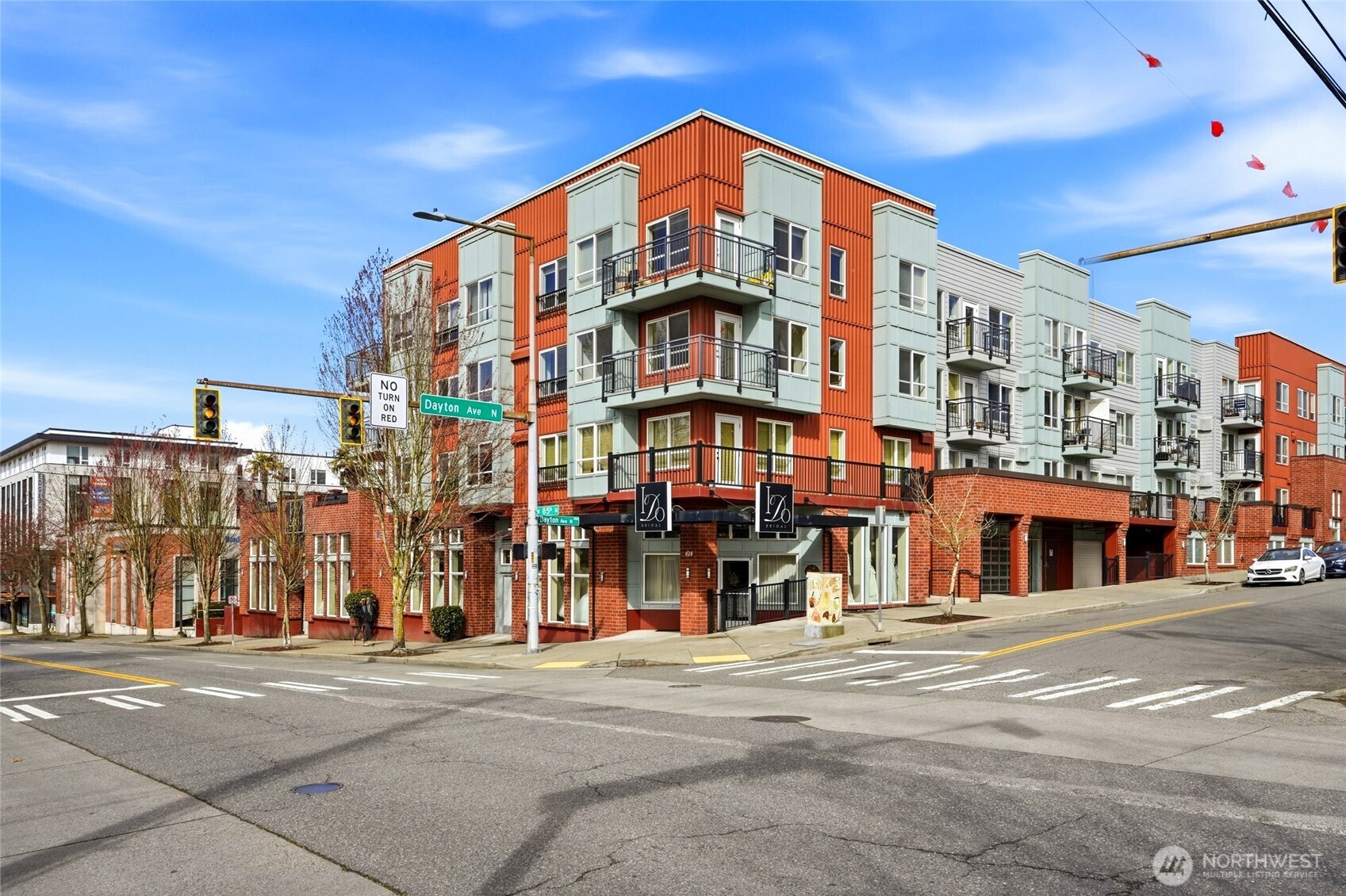 424 North 85th Street, Unit 317 Seattle, WA 98103 - Photo 21 of 40