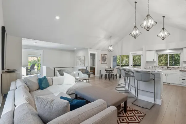 $425,000 | 809 West Lincoln Boulevard, Spokane, WA 99224