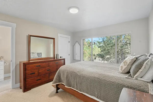 $425,000 | 809 West Lincoln Boulevard, Spokane, WA 99224