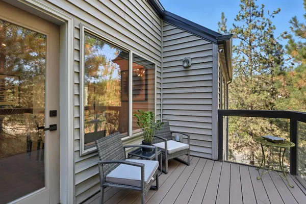 $425,000 | 809 West Lincoln Boulevard, Spokane, WA 99224