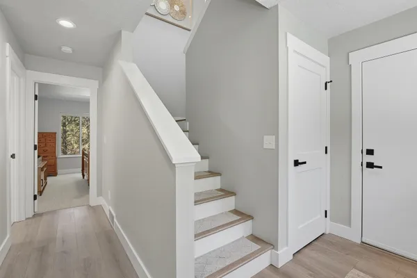 $425,000 | 809 West Lincoln Boulevard, Spokane, WA 99224