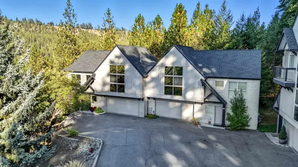 $425,000 | 809 West Lincoln Boulevard, Spokane, WA 99224