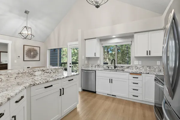 $425,000 | 809 West Lincoln Boulevard, Spokane, WA 99224