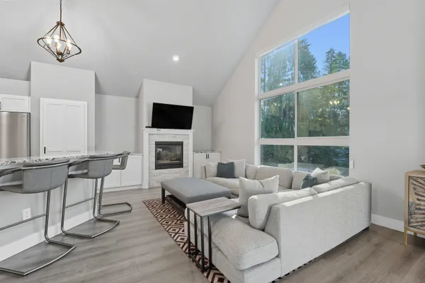 $425,000 | 809 West Lincoln Boulevard, Spokane, WA 99224