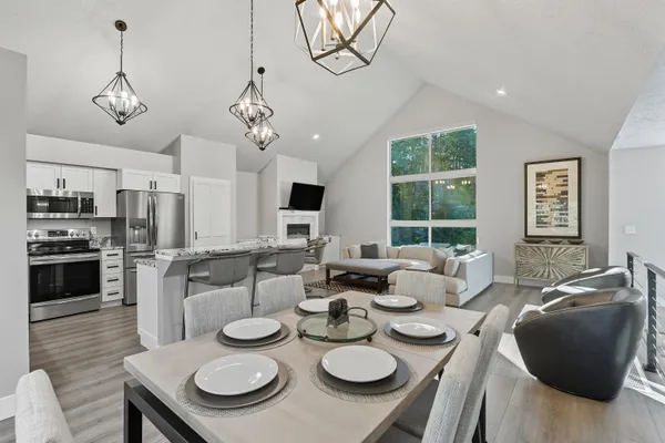 $425,000 | 809 West Lincoln Boulevard, Spokane, WA 99224