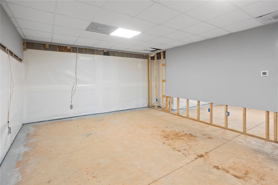 119 Nicholas Court Easley, SC 29640 - Photo 17 of 33 This versatile basement space offers an unfinished canvas for personalized transformation and future expansion.