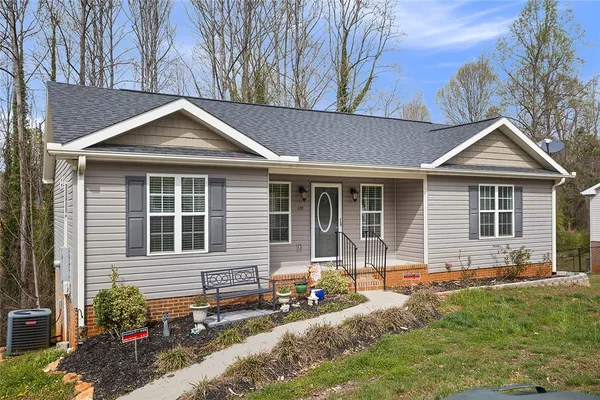 $280,000 | 119 Nicholas Court, Easley, SC 29640