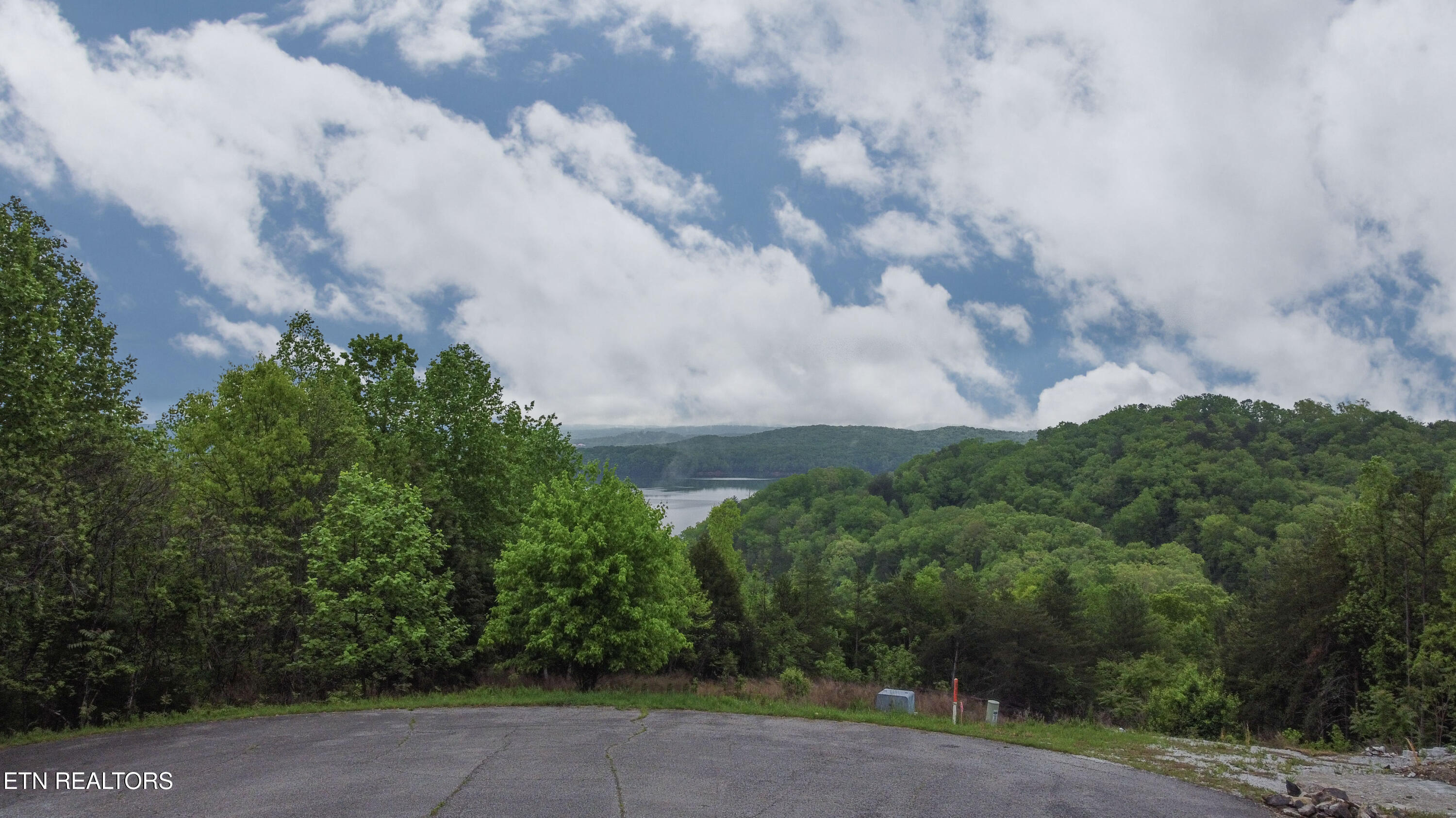 Lot 406 Flint Ridge Road Rockwood, TN 37854 - Photo 9 of 10 ground