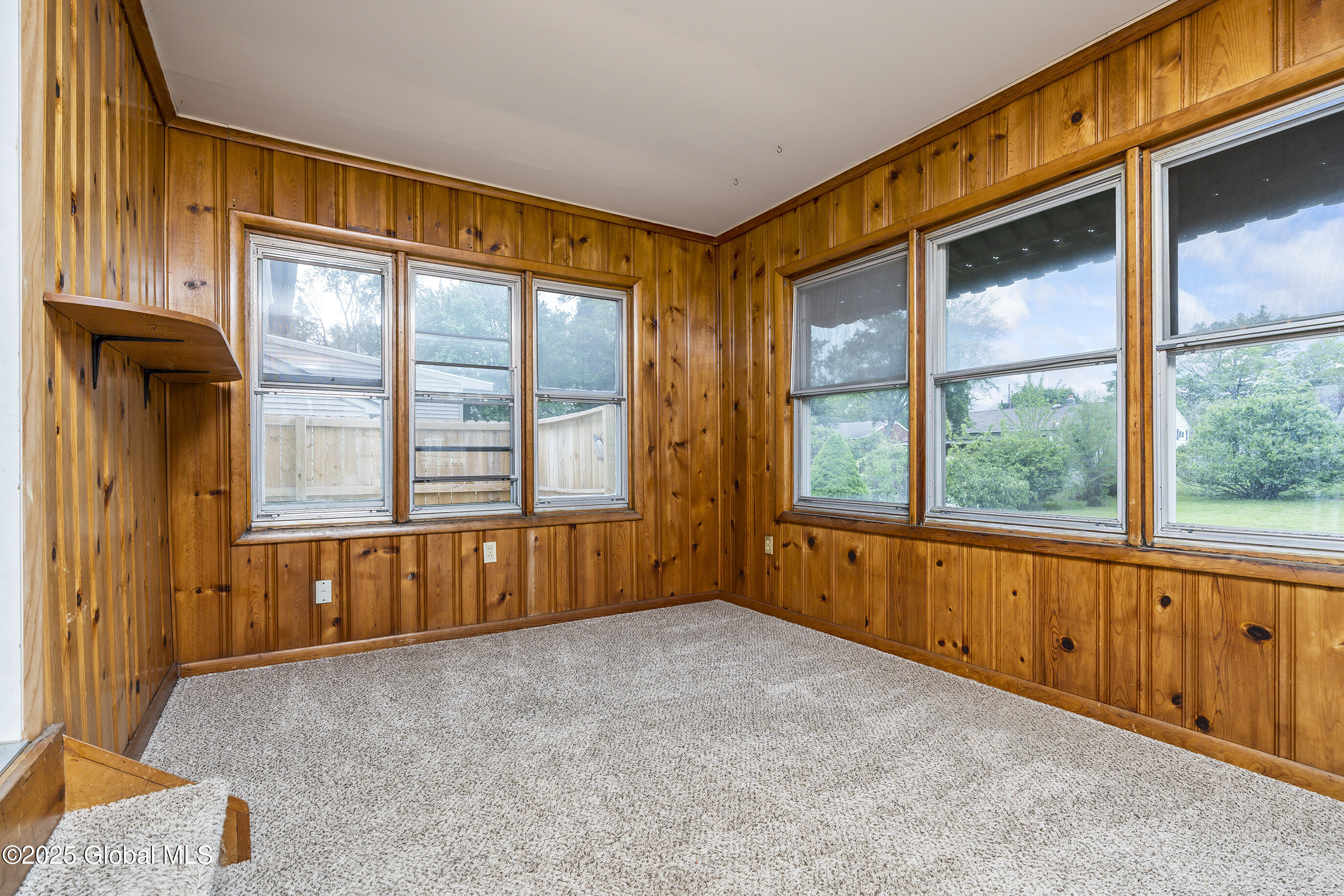 2044 Caldicott Road Rotterdam, NY 12303 - Photo 14 of 41 010-20244-Caldicott-Rd