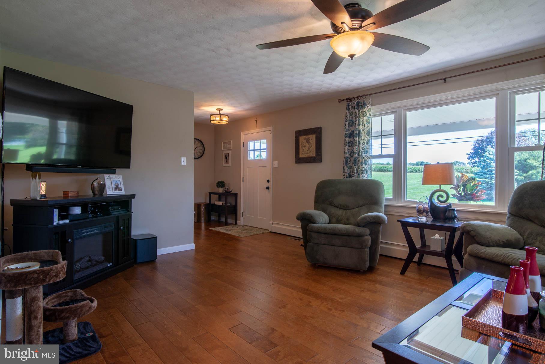 1090 Butter Road Dover, PA 17315 - Photo 15 of 37