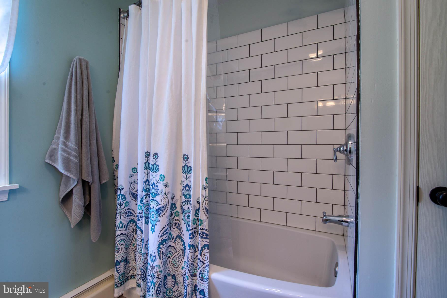 1090 Butter Road Dover, PA 17315 - Photo 24 of 37