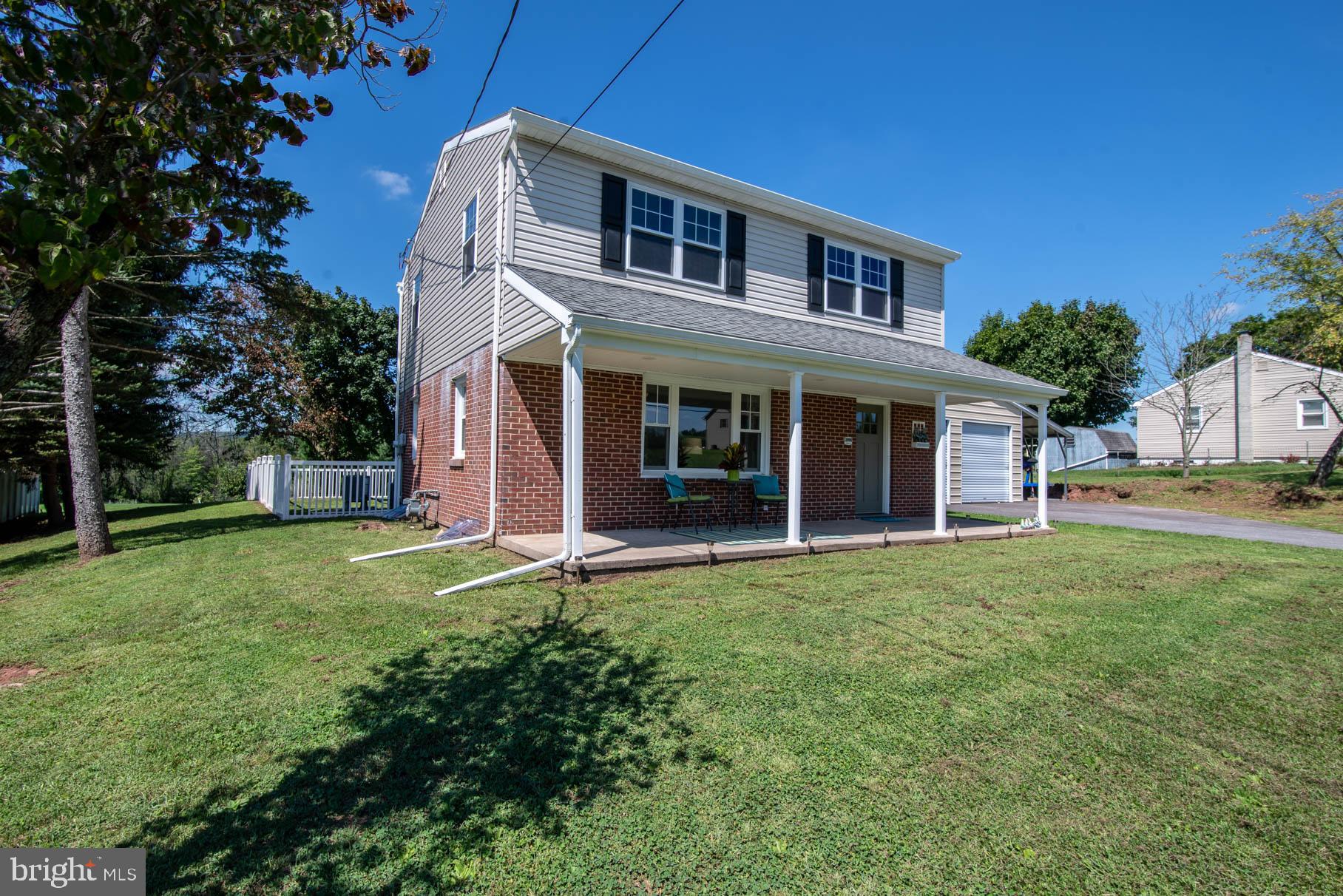 1090 Butter Road Dover, PA 17315 - Photo 5 of 37