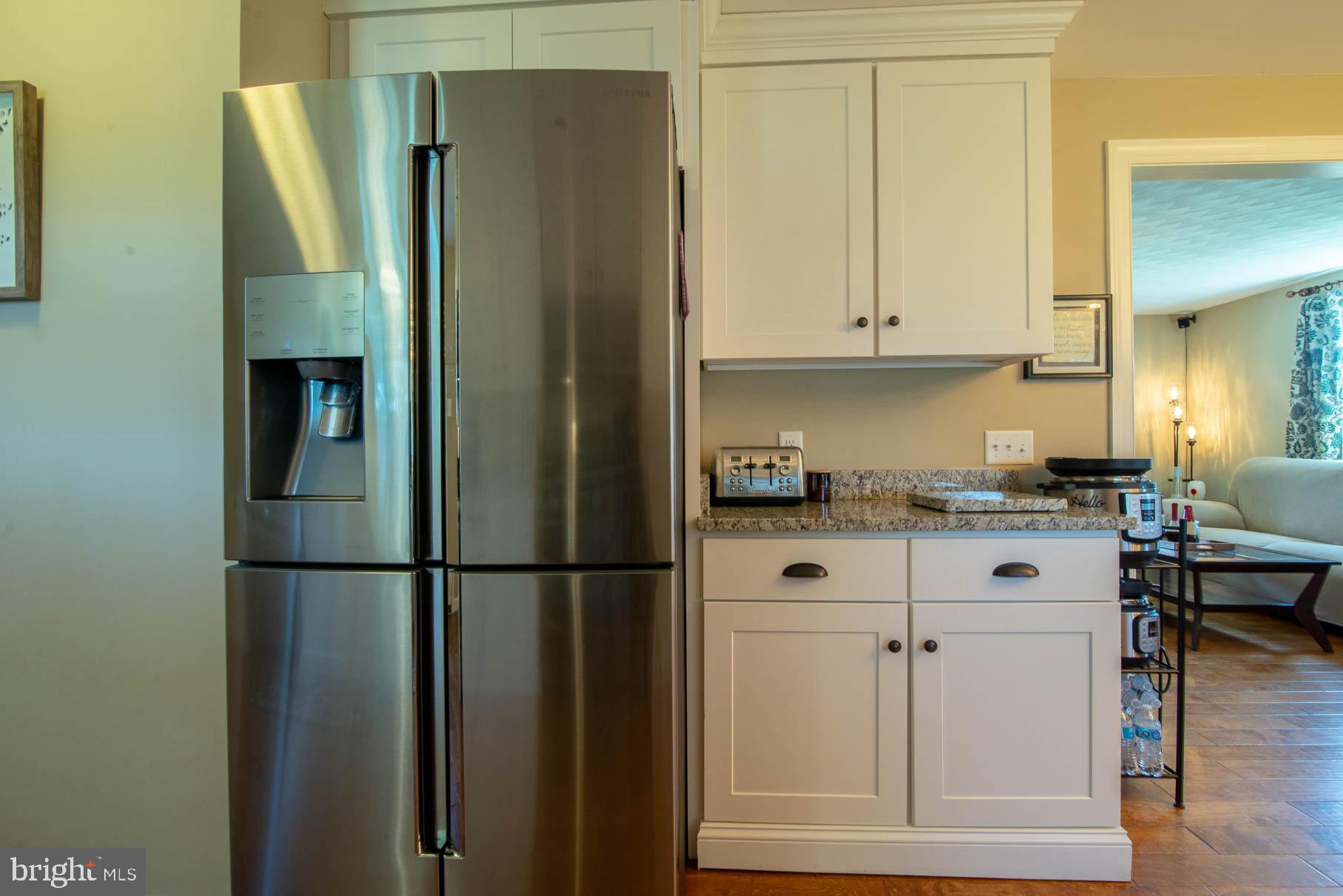 1090 Butter Road Dover, PA 17315 - Photo 6 of 37