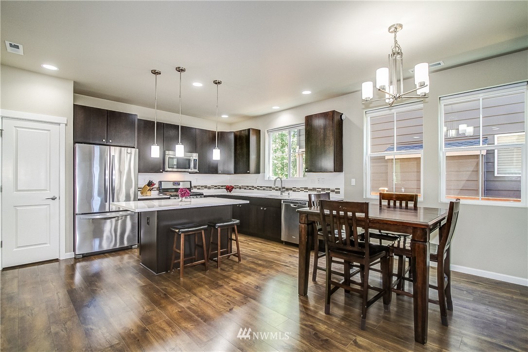 3605 176th Place Southeast Bothell, WA 98012 - Photo 5 of 24