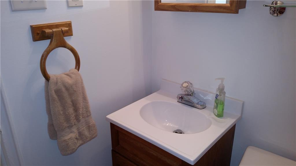 3651 Willett Road Baldwin, PA 15227 - Photo 6 of 22 Gallery Image 6