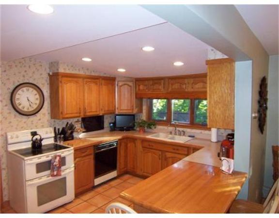 10 Sylvan Road Billerica, MA 01821 - Photo 10 of 27