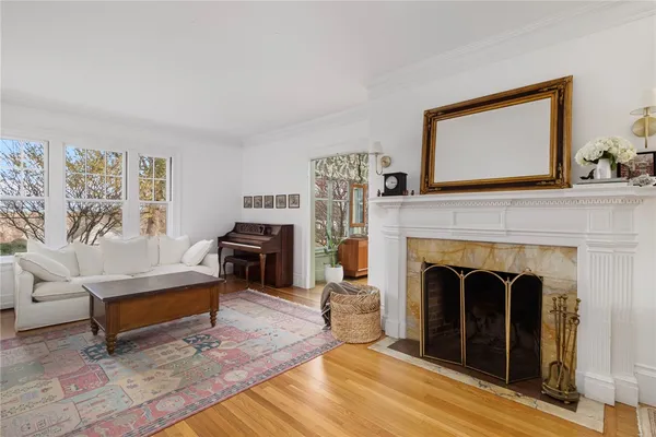 $1,399,000 | 291 Spencer Avenue, Warwick, RI 02818