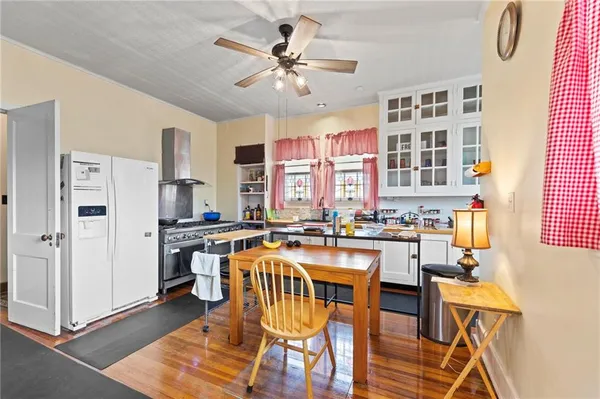 $350,000 | 1307 Ashland Avenue, St. Joseph, MO 64506