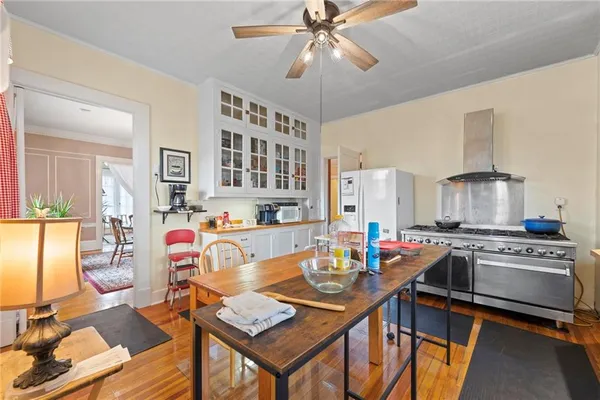 $350,000 | 1307 Ashland Avenue, St. Joseph, MO 64506