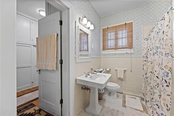 $350,000 | 1307 Ashland Avenue, St. Joseph, MO 64506