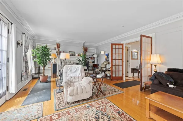 $350,000 | 1307 Ashland Avenue, St. Joseph, MO 64506