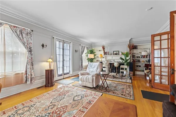 $350,000 | 1307 Ashland Avenue, St. Joseph, MO 64506