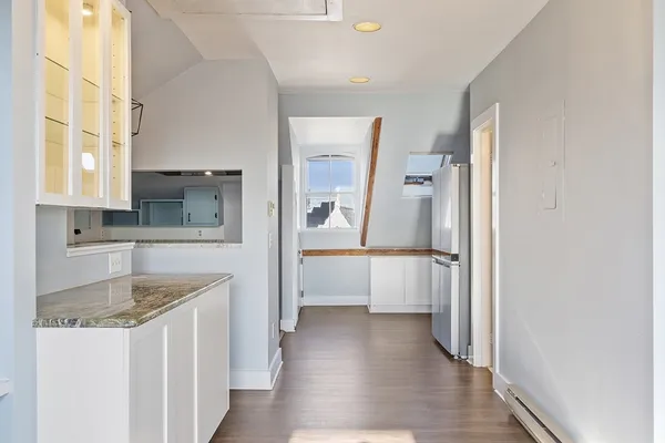 $469,000 | 35 Middle Street, Unit 4, Gloucester, MA 01930