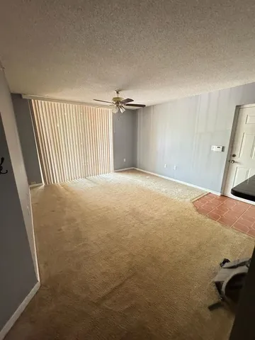 $1,650 | 4852 North State Road 7, Unit 204, Pompano Beach, FL 33073