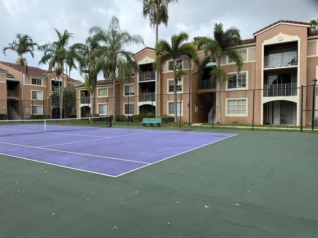 $1,650 | 4852 North State Road 7, Unit 204, Pompano Beach, FL 33073